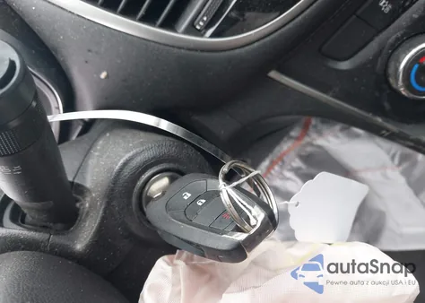 2019 Chevrolet Trax Ls from USA, damaged, VIN 3GNCJKSB3KL371526